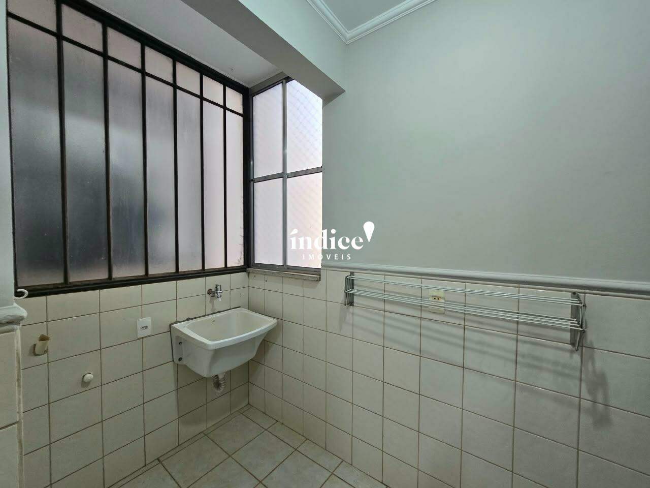 Apartamento para para aluguel no Vila Ana Maria na cidade de Ribeirão Preto: 