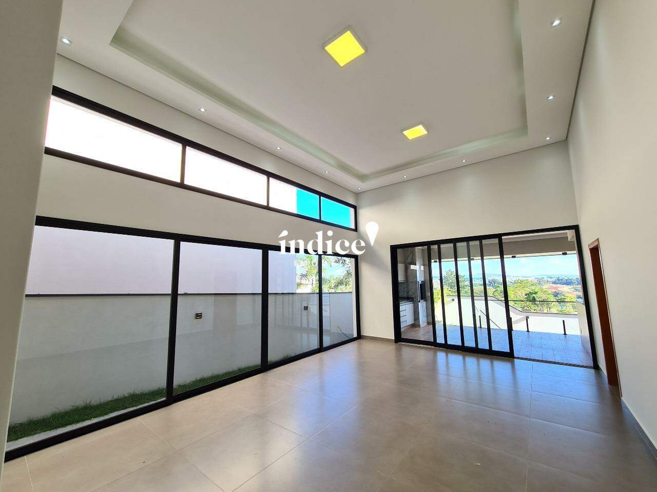 Casas Condomínio para à venda no Vila do Golf na cidade de Ribeirão Preto: 