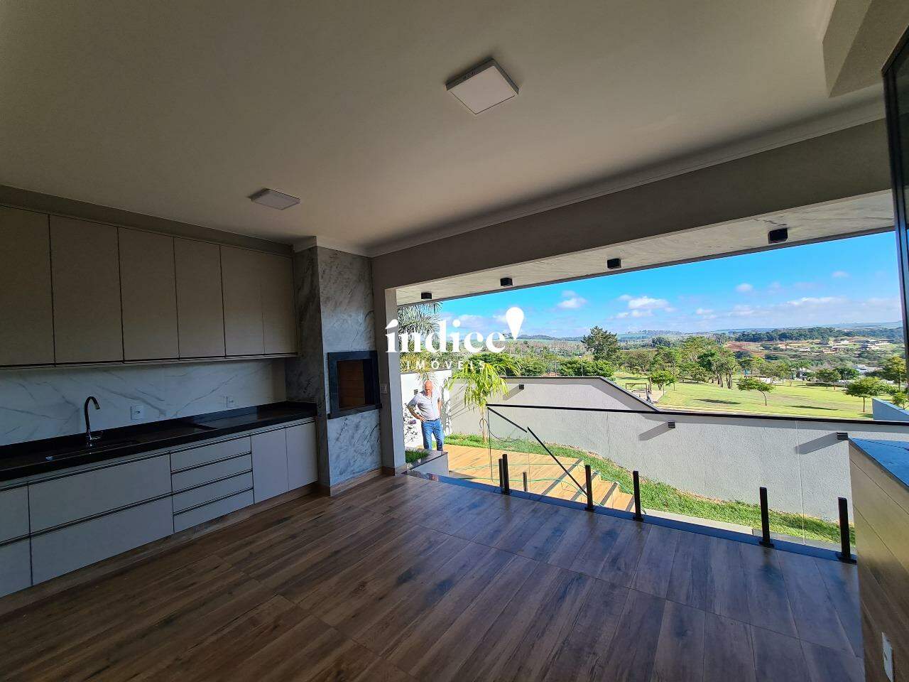 Casas Condomínio para à venda no Vila do Golf na cidade de Ribeirão Preto: 