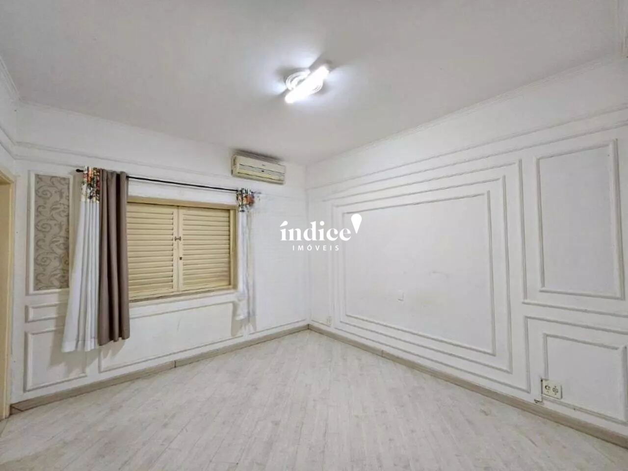 Casas para à venda no Jardim Palma Travassos na cidade de Ribeirão Preto: 