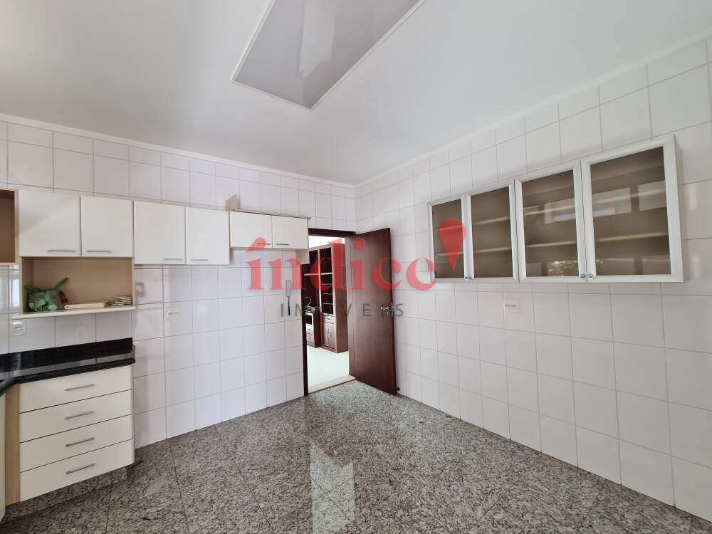 Casas Condomínio para à venda no Bosque das Juritis na cidade de Ribeirão Preto: 