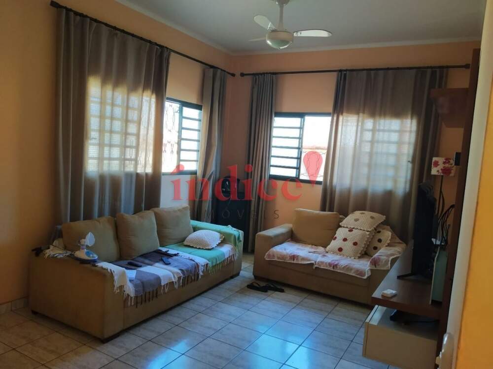 Casas para à venda no Jardim Anhangüera na cidade de Ribeirão Preto: 