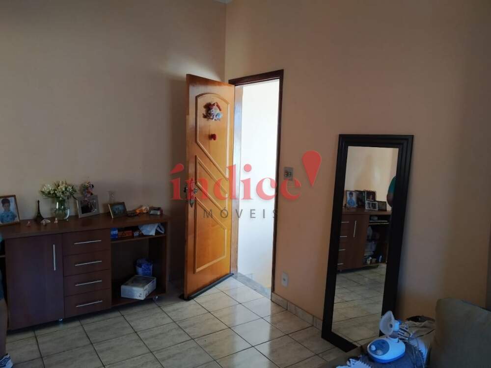 Casas para à venda no Jardim Anhangüera na cidade de Ribeirão Preto: 