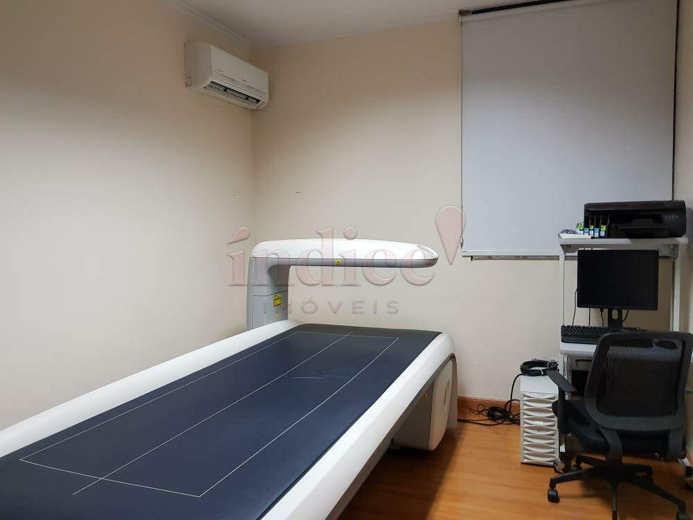 Salão Comercial para para aluguel no Jardim Sumaré na cidade de Ribeirão Preto: 