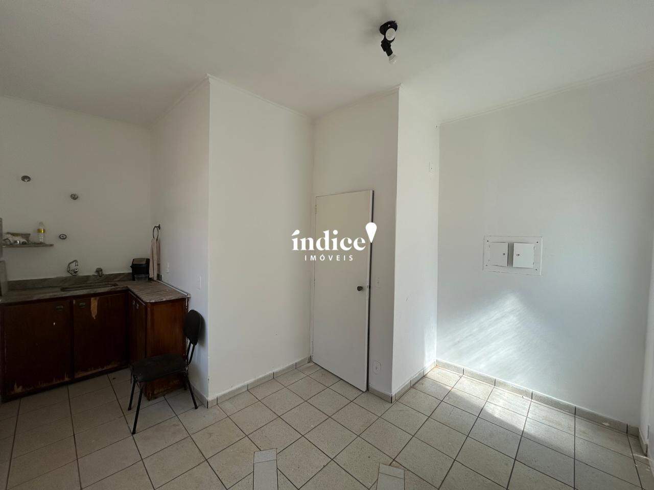 Casa Comercial para à venda no Centro na cidade de Ribeirão Preto: 