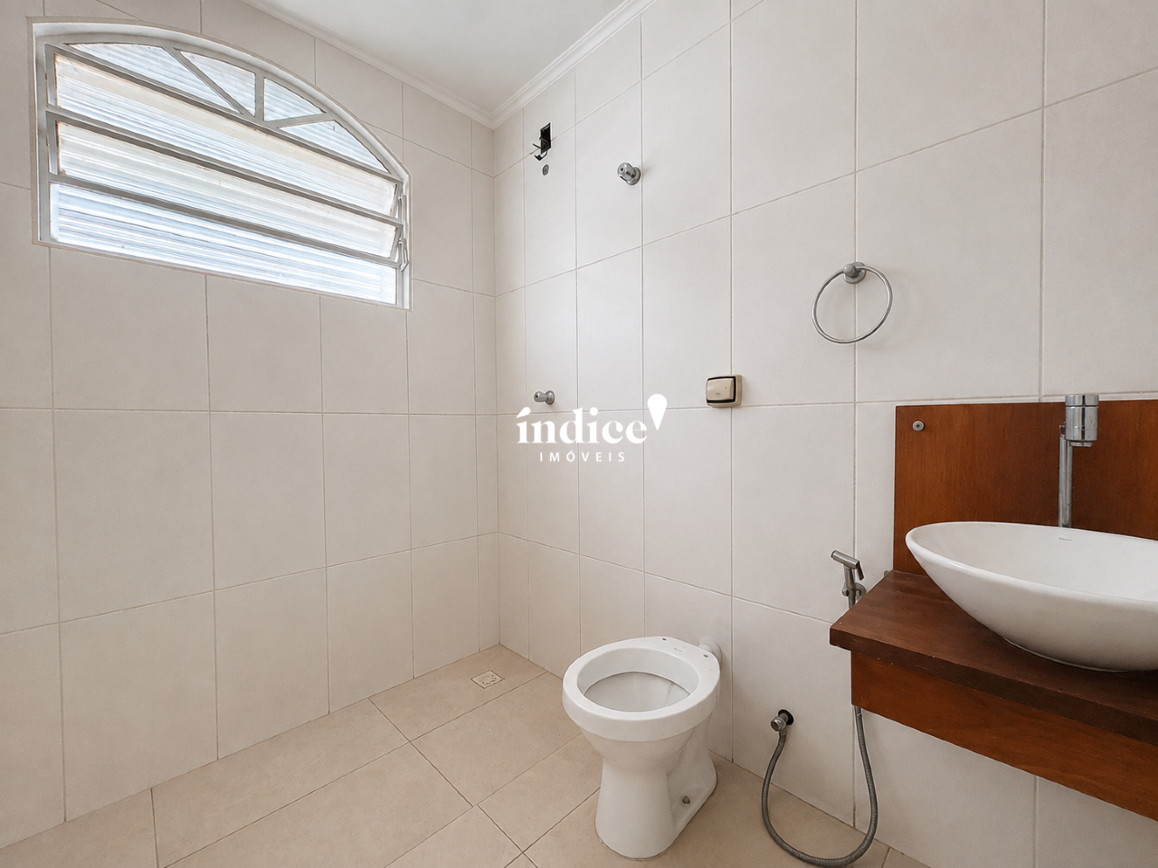 Casa Comercial para à venda no Centro na cidade de Ribeirão Preto: 