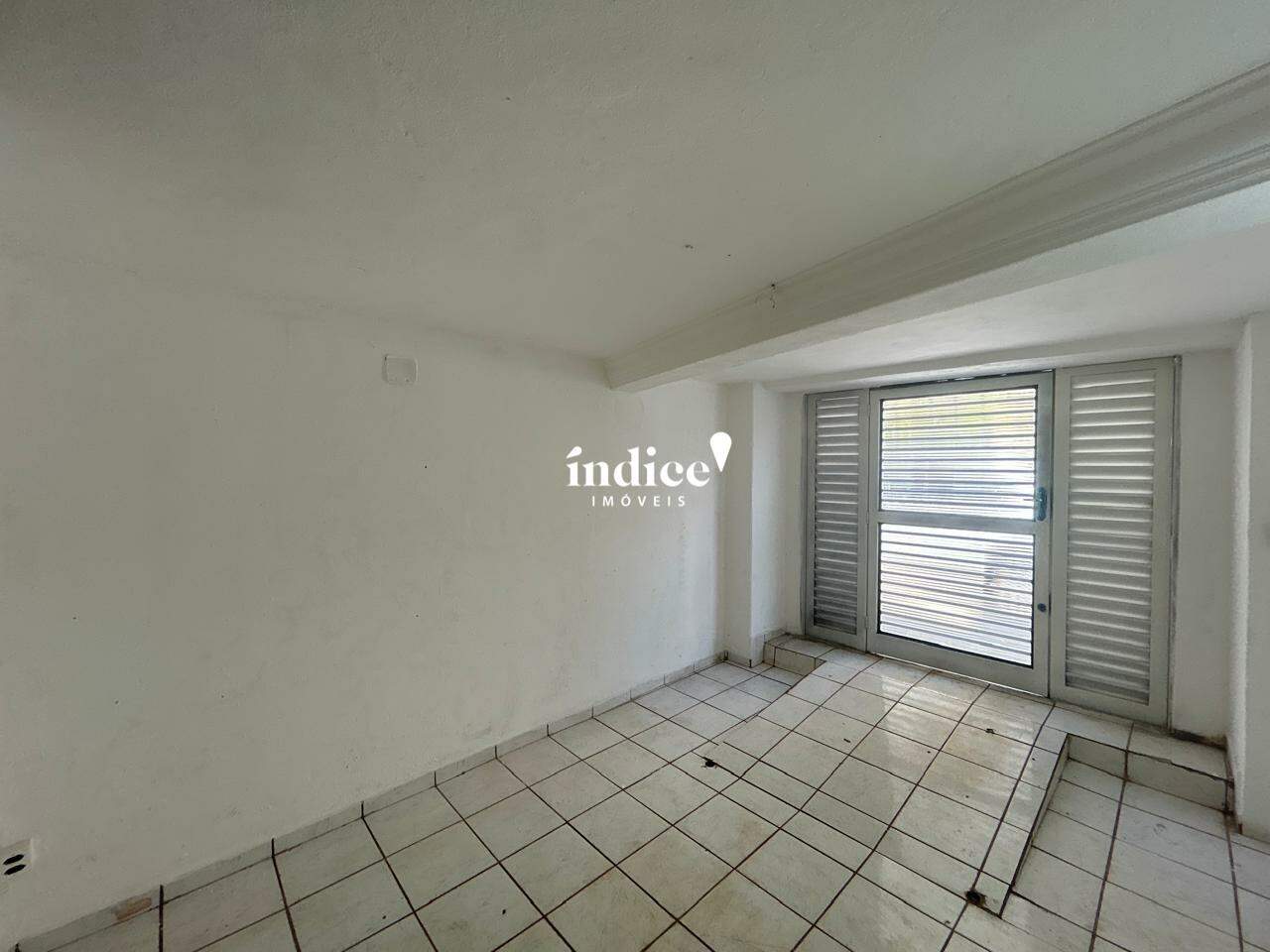 Casa Comercial para à venda no Centro na cidade de Ribeirão Preto: 
