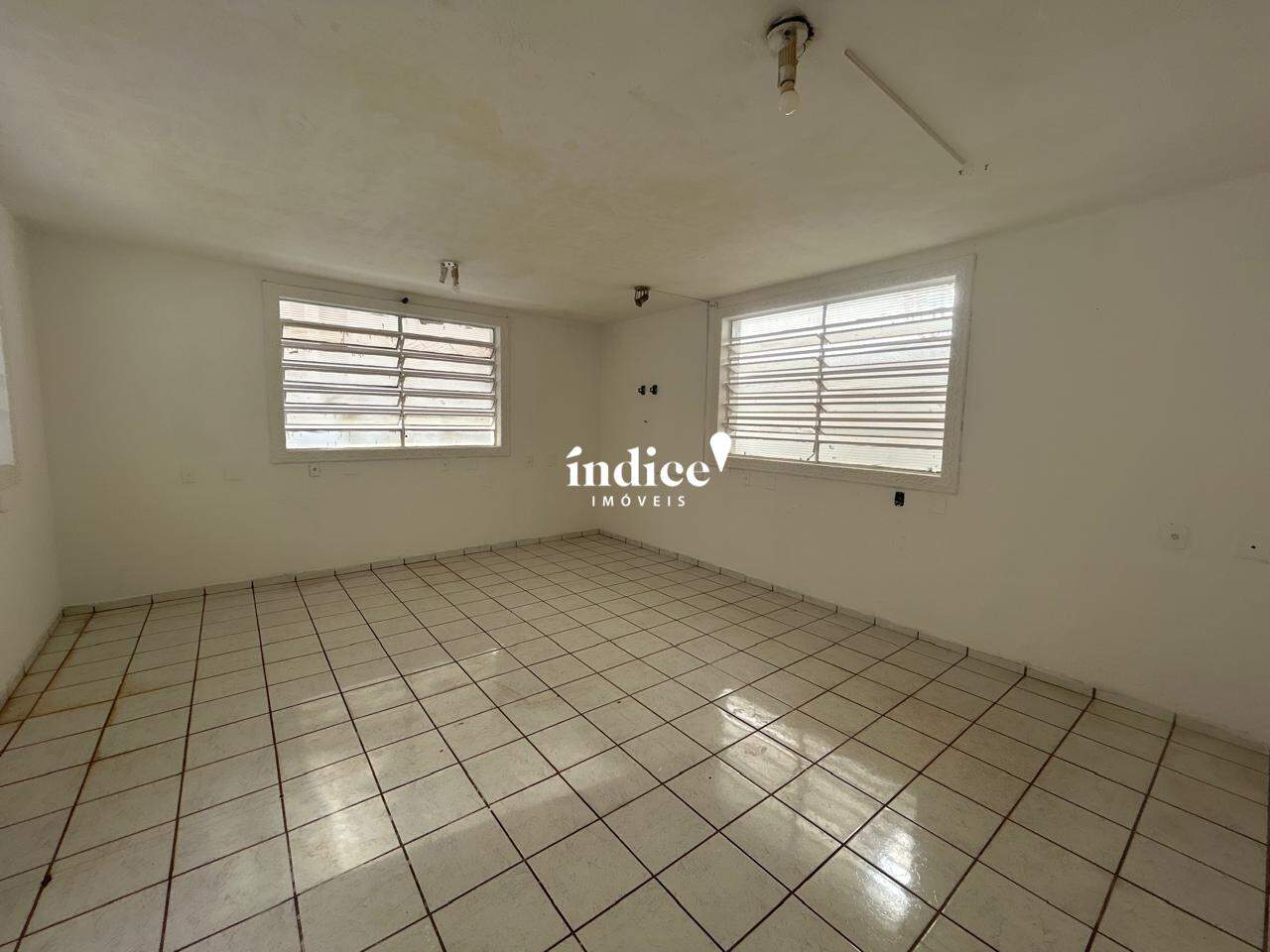 Casa Comercial para à venda no Centro na cidade de Ribeirão Preto: 