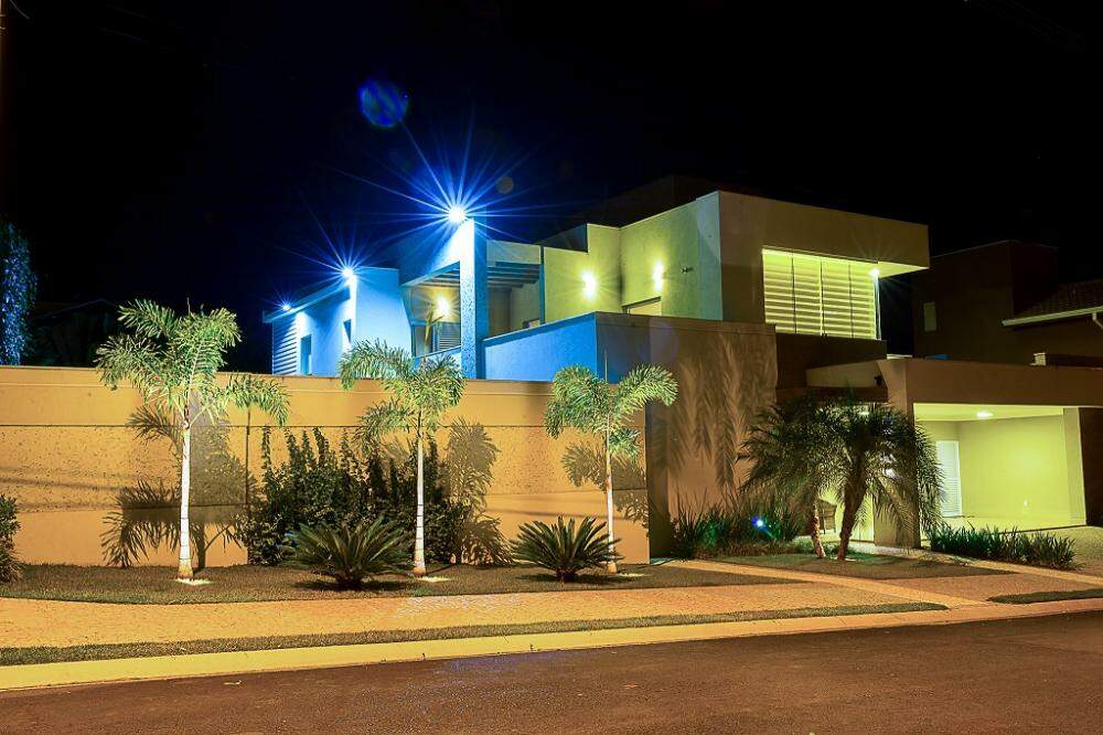 Casas Condomínio para à venda no Cravinhos na cidade de Cravinhos: 