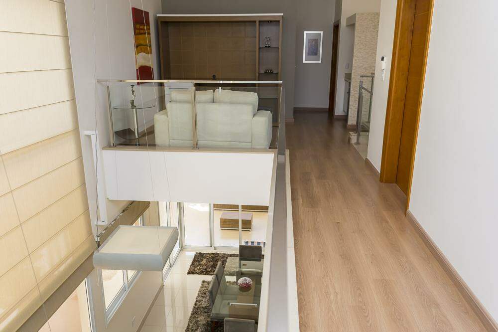 Casas Condomínio para à venda no Cravinhos na cidade de Cravinhos: 