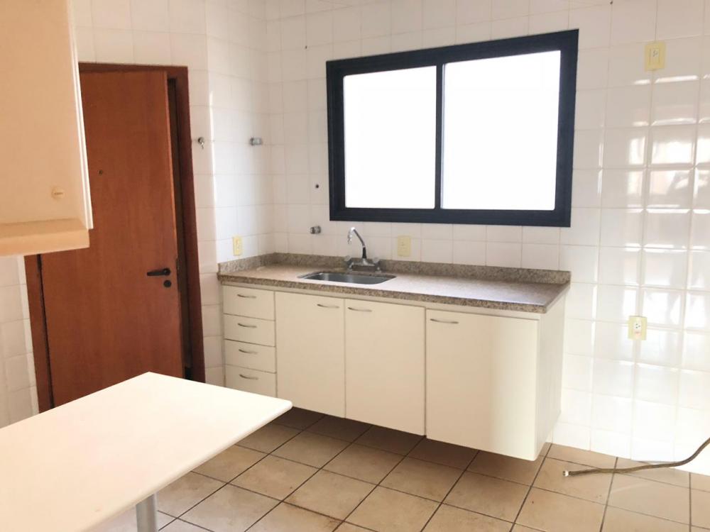 Apartamento para à venda no Centro na cidade de Ribeirão Preto: 