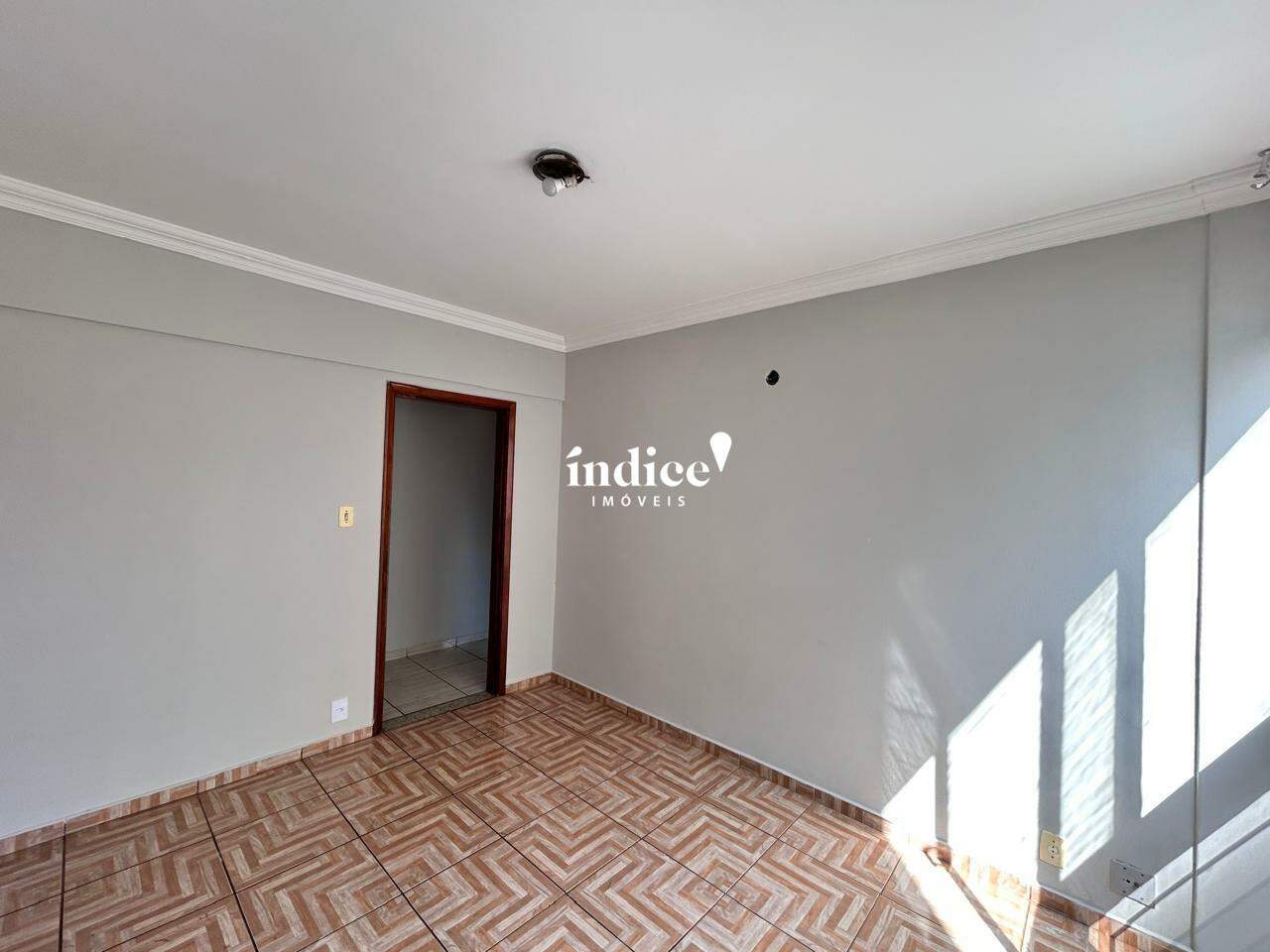 Apartamento para para aluguel no Centro na cidade de Ribeirão Preto: 