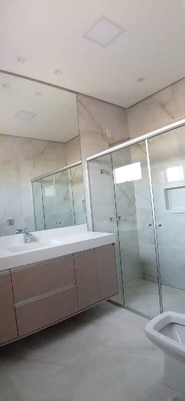 Casas Condomínio para à venda no Jardim Guaporé na cidade de Ribeirão Preto: 