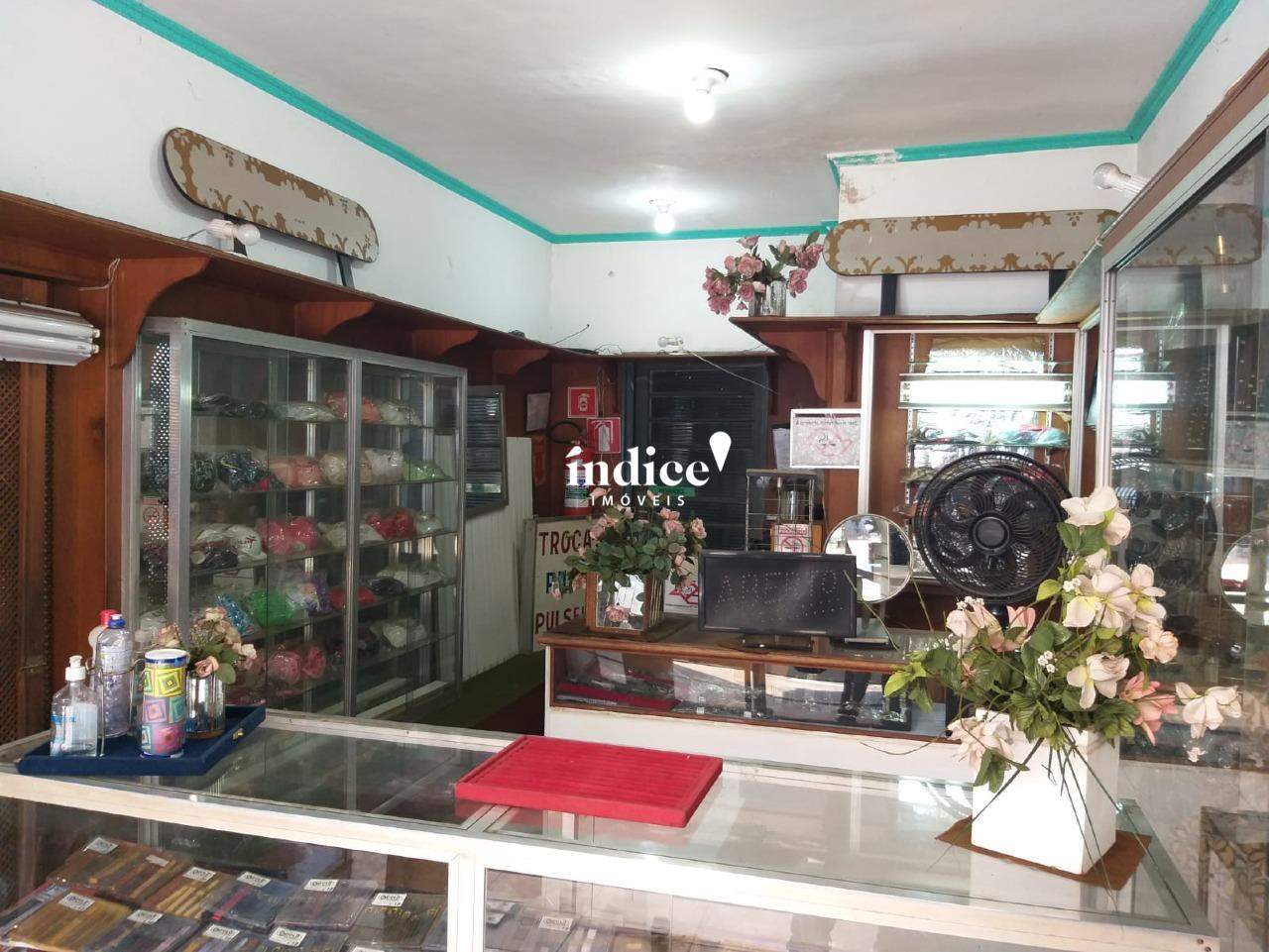 Casa Comercial para para aluguel no Centro na cidade de Ribeirão Preto: 