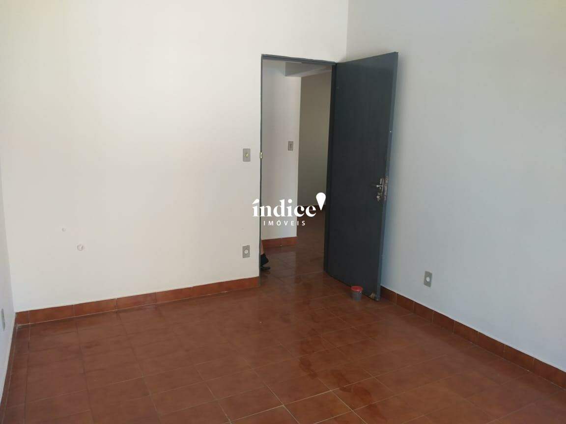 Casa Comercial para para aluguel no Centro na cidade de Ribeirão Preto: 