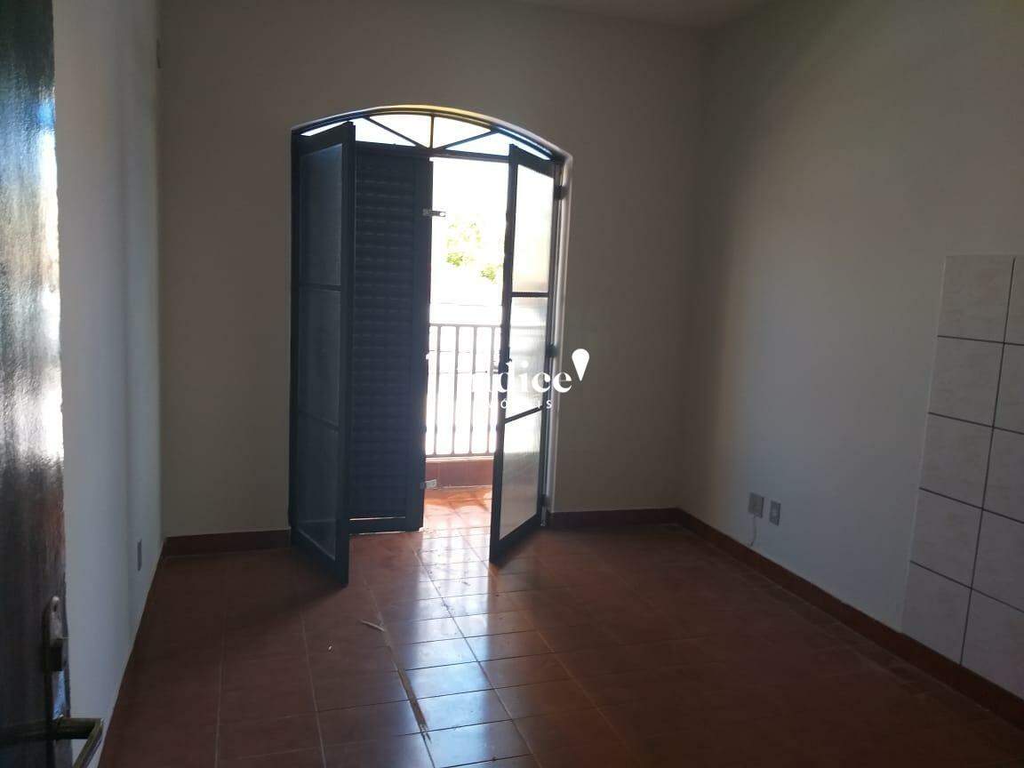 Casa Comercial para para aluguel no Centro na cidade de Ribeirão Preto: 