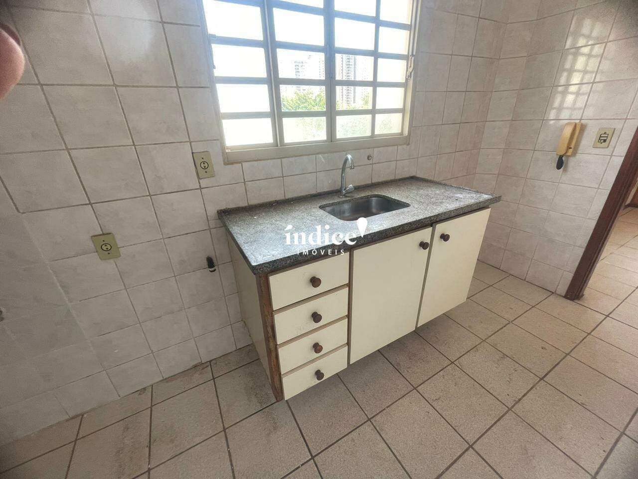 Apartamento para para aluguel no Jardim Irajá na cidade de Ribeirão Preto: 