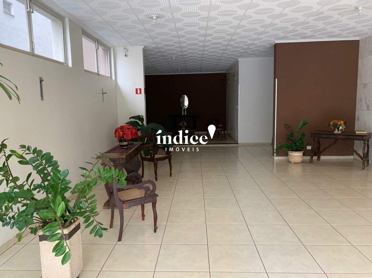 Apartamento para à venda no Centro na cidade de Ribeirão Preto: recepção do condomínio