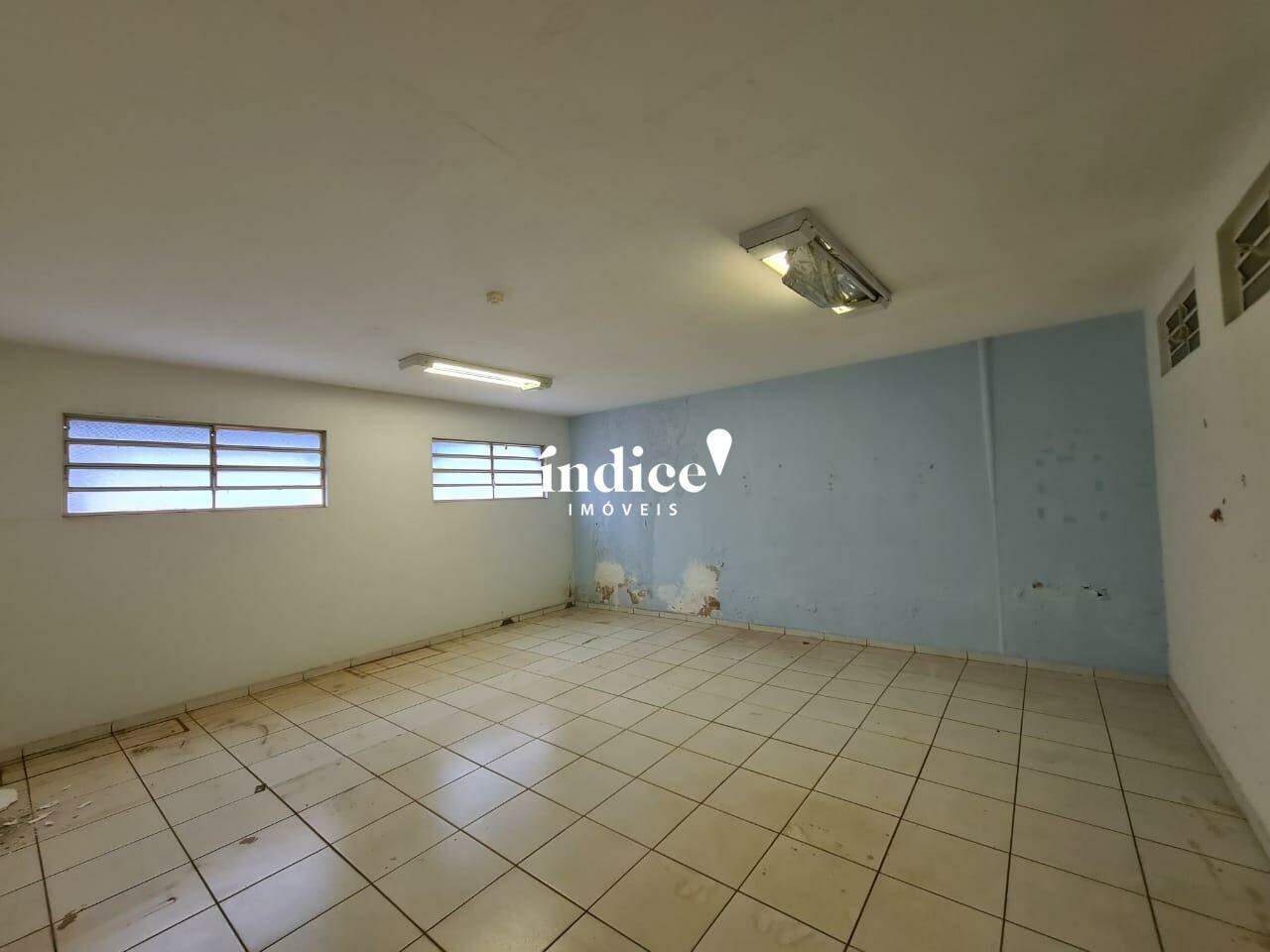 Salão Comercial para para aluguel no Centro na cidade de Ribeirão Preto: 