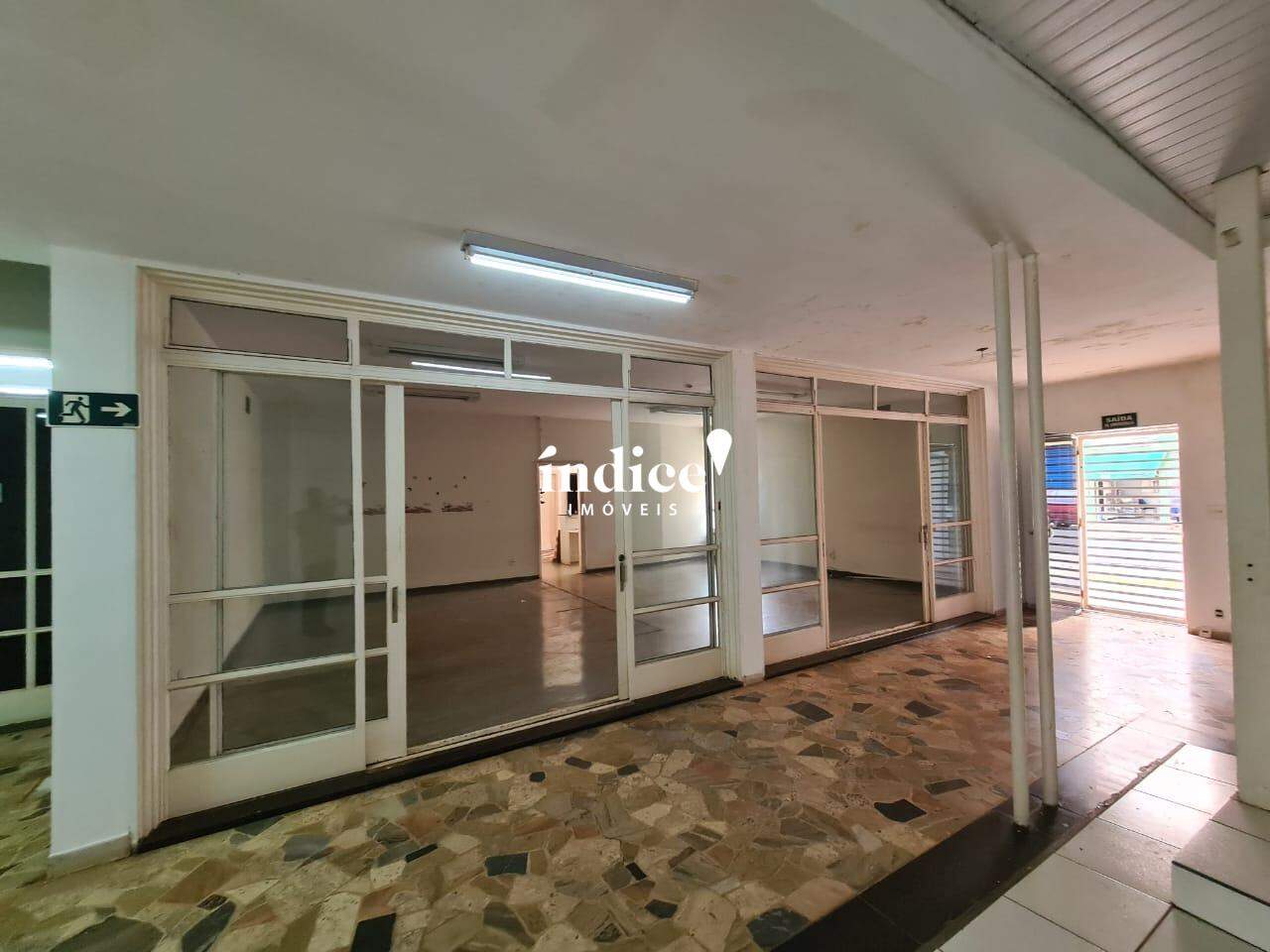 Salão Comercial para para aluguel no Centro na cidade de Ribeirão Preto: 
