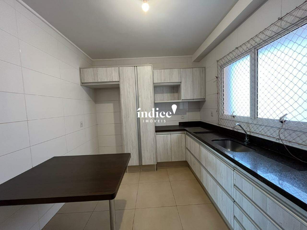 Apartamento para para aluguel no Jardim Irajá na cidade de Ribeirão Preto: 