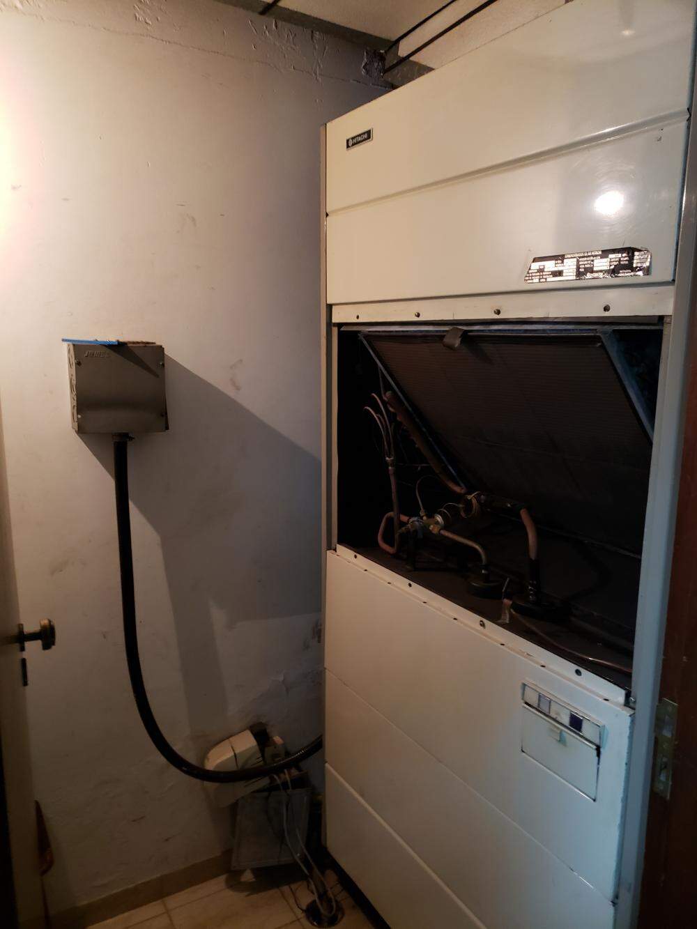 Sala Comercial para à venda no Centro na cidade de Ribeirão Preto: 