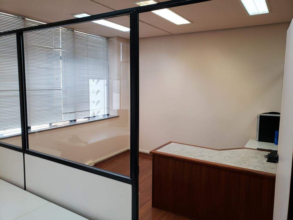 Sala Comercial para à venda no Centro na cidade de Ribeirão Preto: 