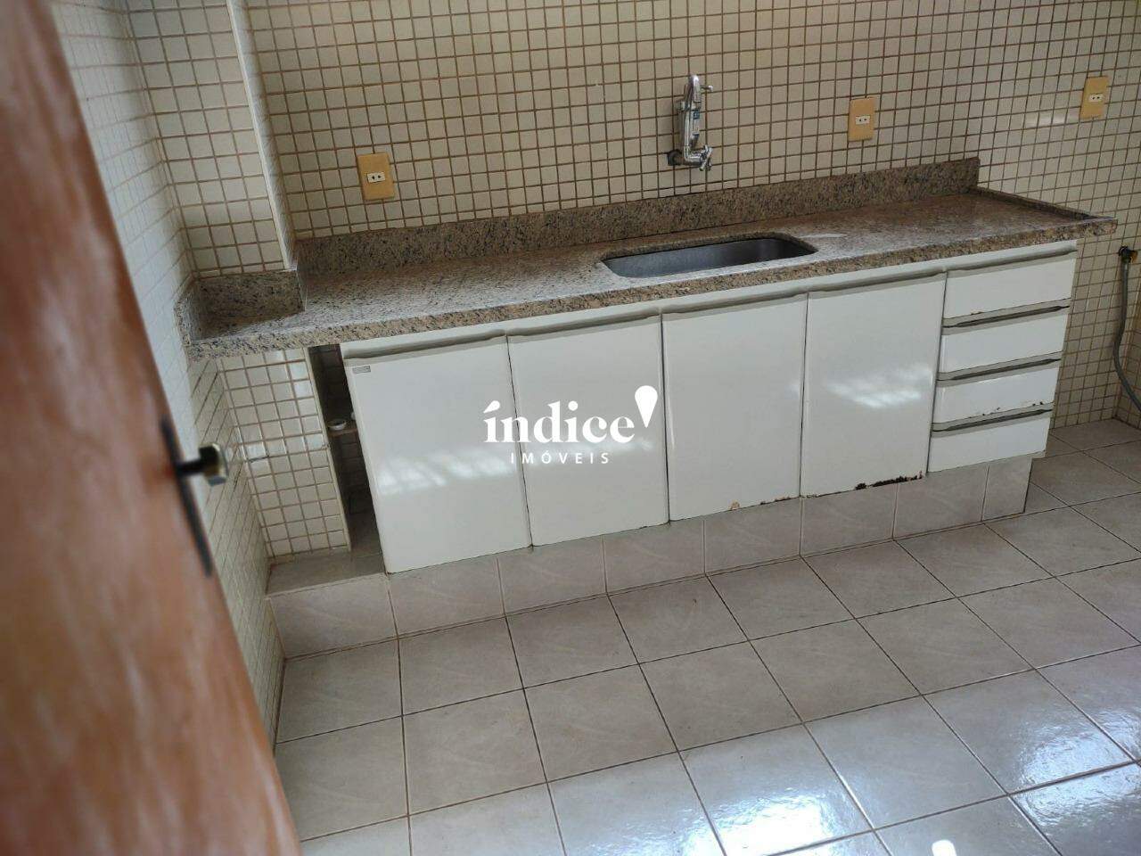 Apartamento para à venda no Jardim Irajá na cidade de Ribeirão Preto: 