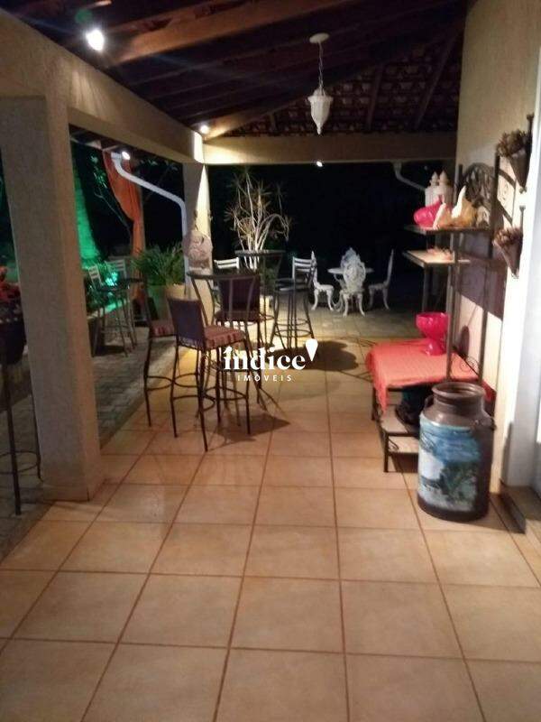 Casas Condomínio para à venda no Jardim Canadá na cidade de Ribeirão Preto: 