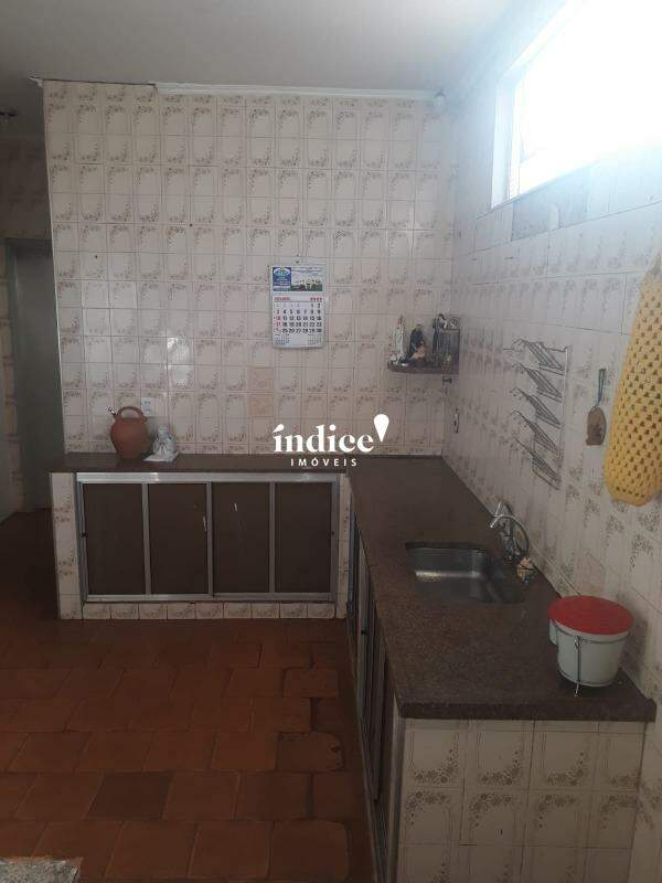 Casas para à venda no Jardim Interlagos na cidade de Ribeirão Preto: 