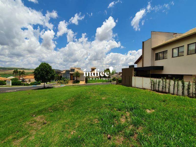 Terrenos Condomínio para à venda no Vila do Golf na cidade de Ribeirão Preto: 