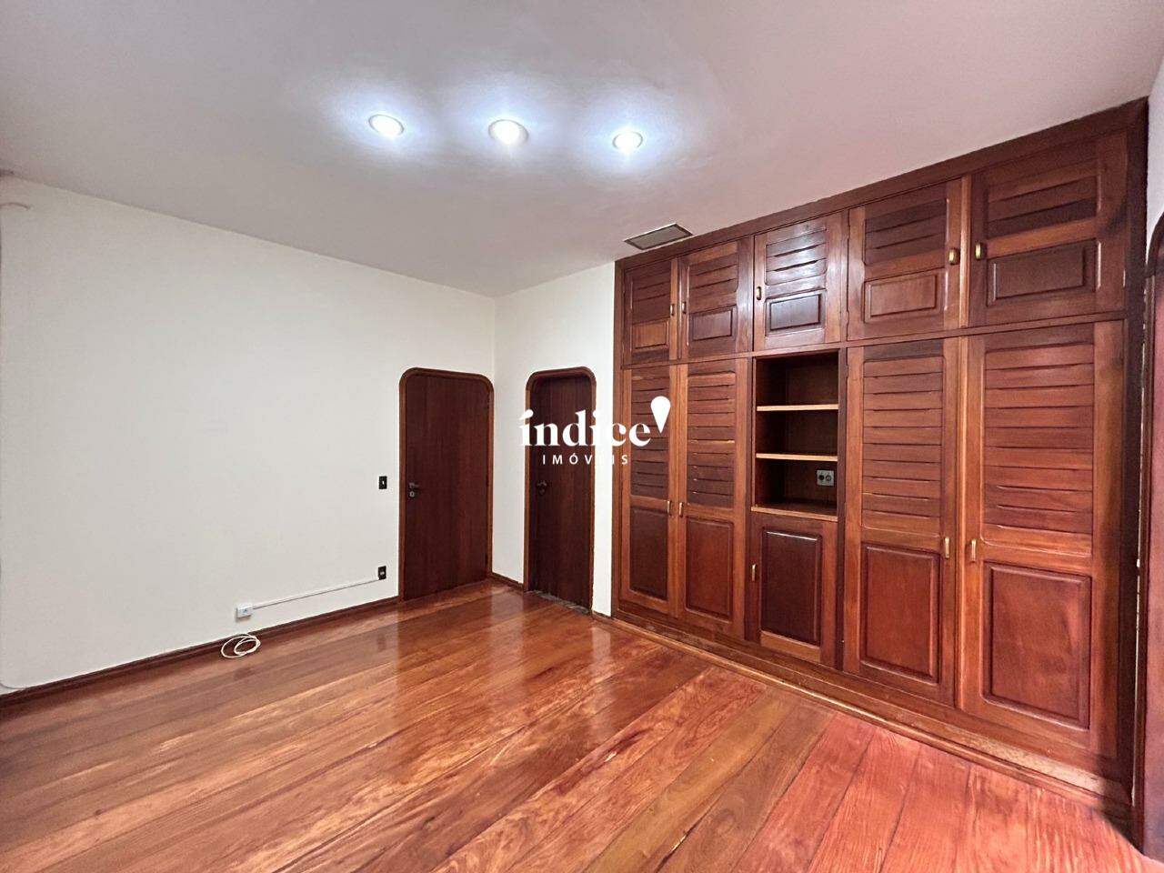 Casas para à venda no Alto da Boa Vista na cidade de Ribeirão Preto: 