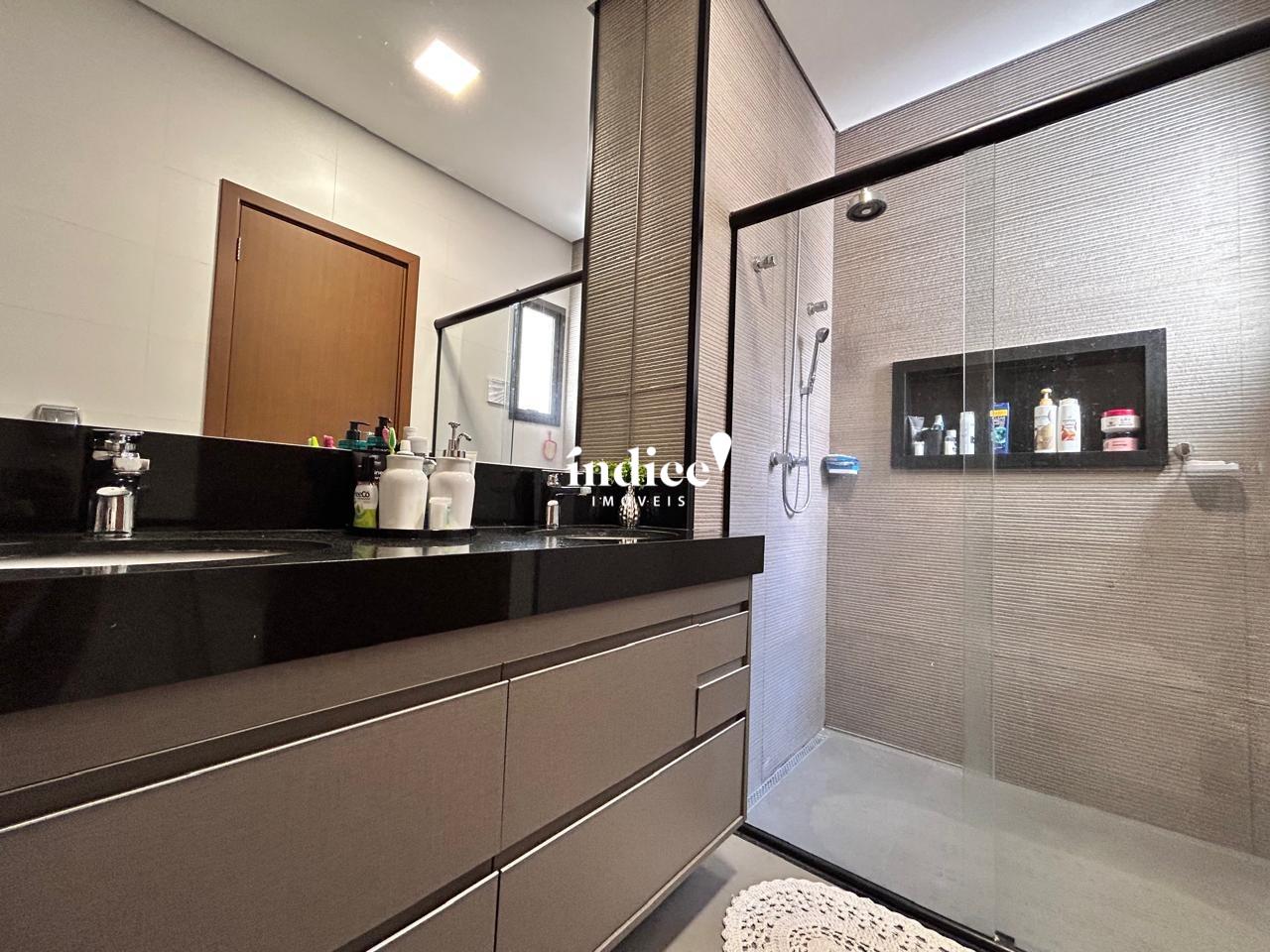 Casas Condomínio para à venda no Vila do Golf na cidade de Ribeirão Preto: 