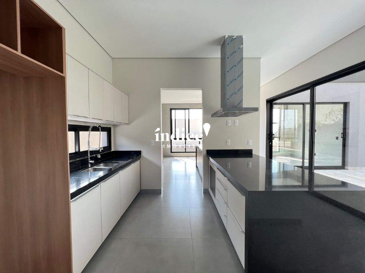 Casas Condomínio para à venda no Vila do Golf na cidade de Ribeirão Preto: 