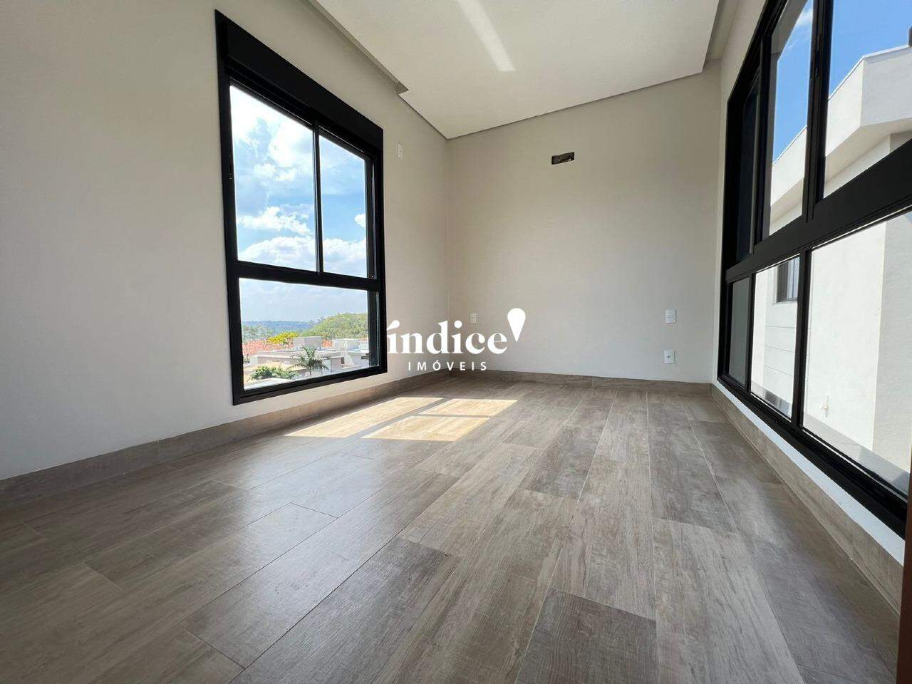 Casas Condomínio para à venda no Vila do Golf na cidade de Ribeirão Preto: 