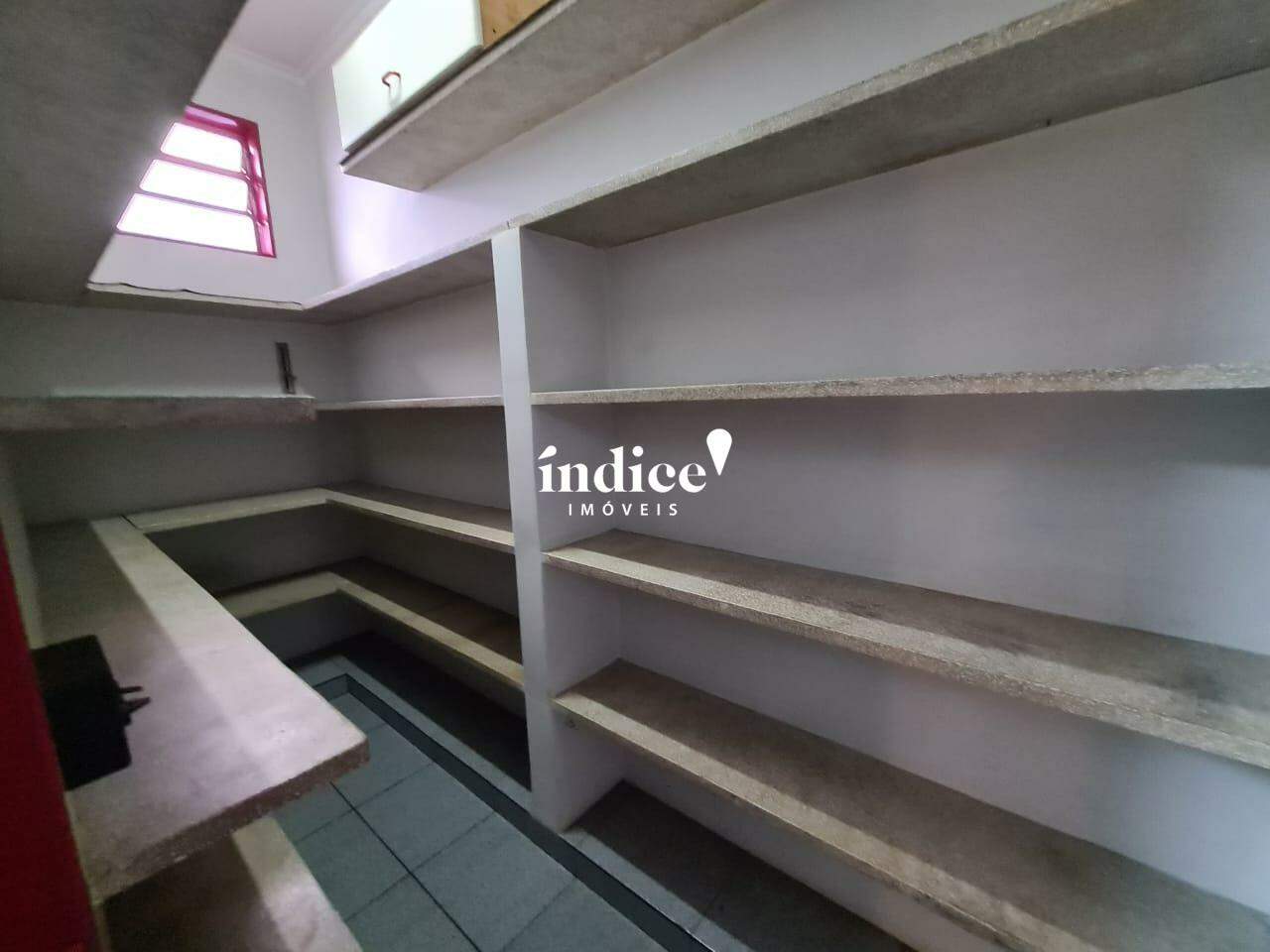 Casa Comercial para para aluguel no Jardim Irajá na cidade de Ribeirão Preto: 