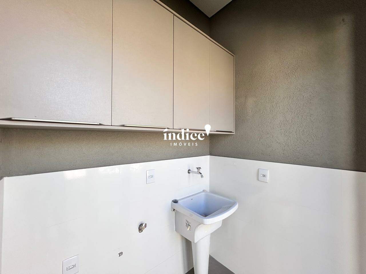 Casas Condomínio para à venda no Vila do Golf na cidade de Ribeirão Preto: 