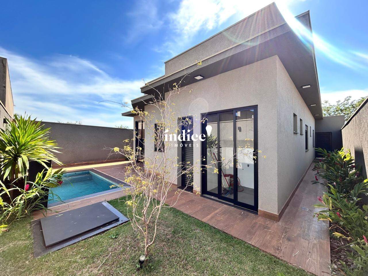 Casas Condomínio para à venda no Vila do Golf na cidade de Ribeirão Preto: 