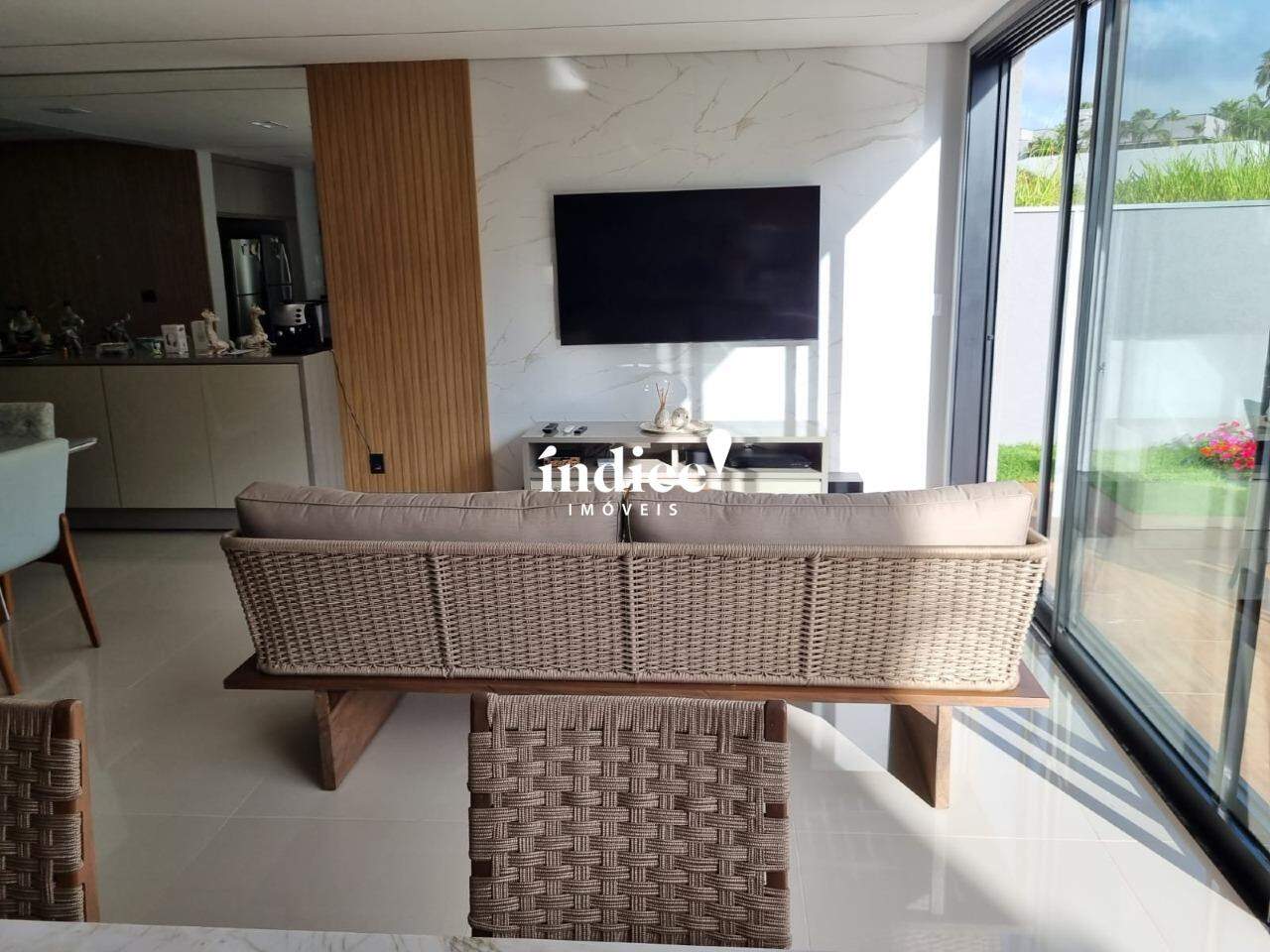 Casas Condomínio para à venda no Alphaville na cidade de Ribeirão Preto: 