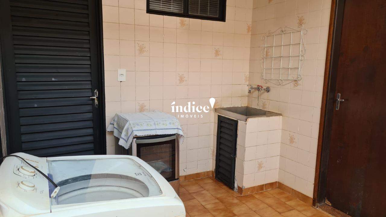 Casas para à venda no Parque dos Bandeirantes na cidade de Ribeirão Preto: 