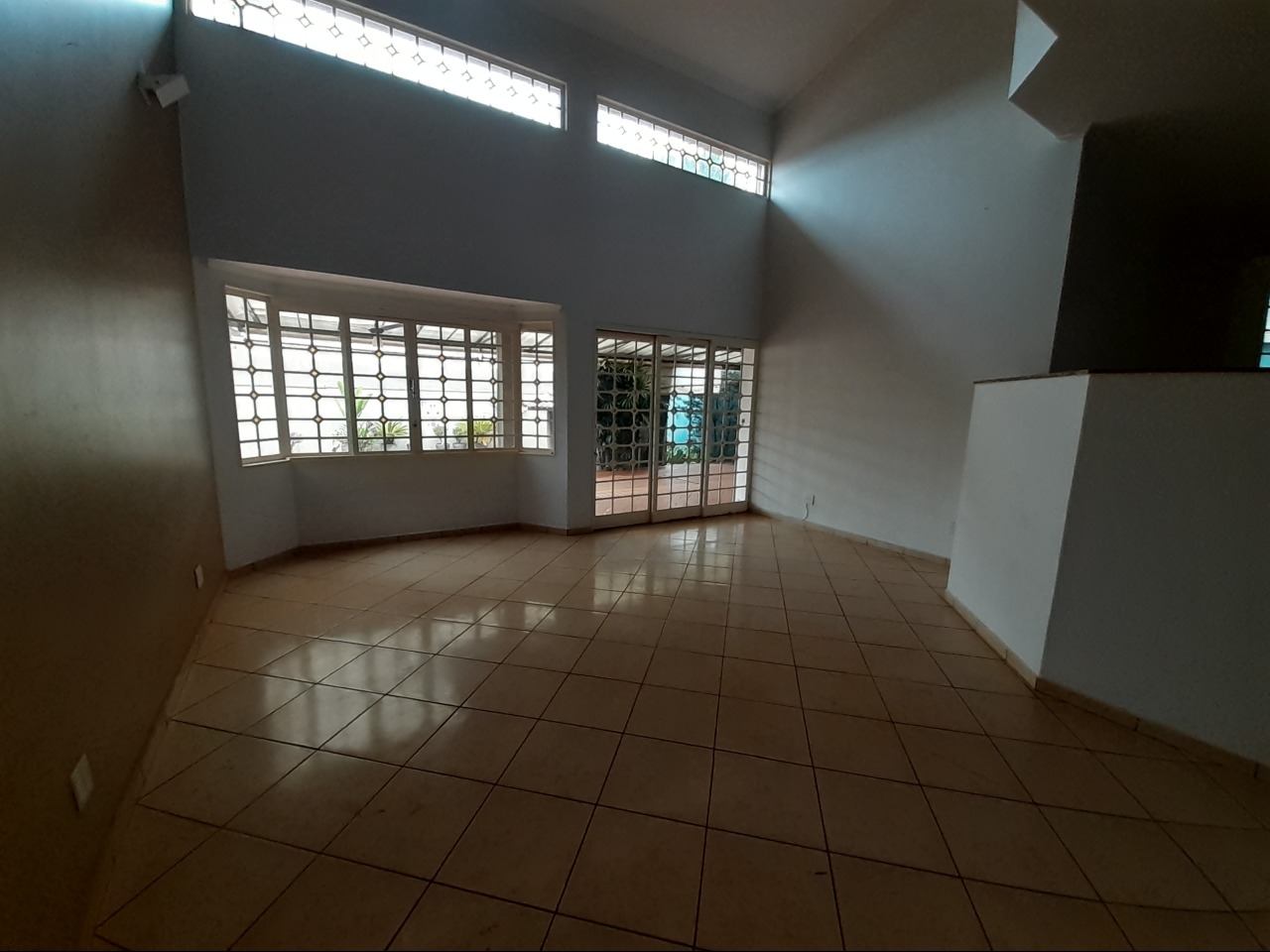 Casas para à venda no Ribeirânia na cidade de Ribeirão Preto: 