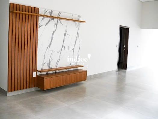 Casas Condomínio para à venda no Vila do Golf na cidade de Ribeirão Preto: 