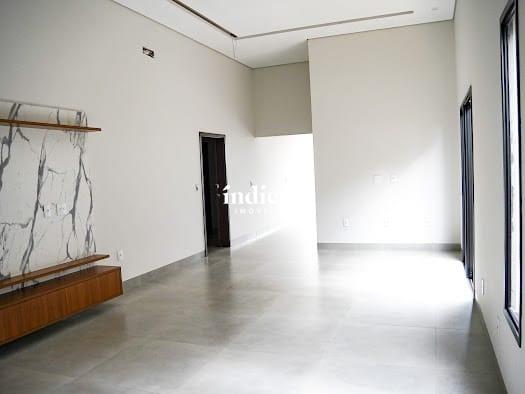 Casas Condomínio para à venda no Vila do Golf na cidade de Ribeirão Preto: 