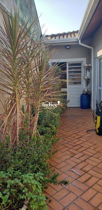 Casas para à venda no Jardim Roberto Benedetti na cidade de Ribeirão Preto: 