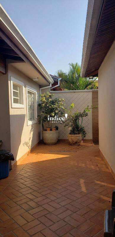Casas para à venda no Jardim Roberto Benedetti na cidade de Ribeirão Preto: 
