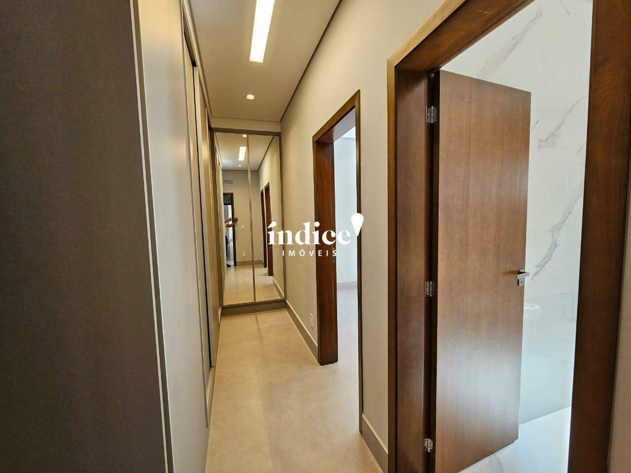 Casas Condomínio para à venda no Vila do Golf na cidade de Ribeirão Preto: 