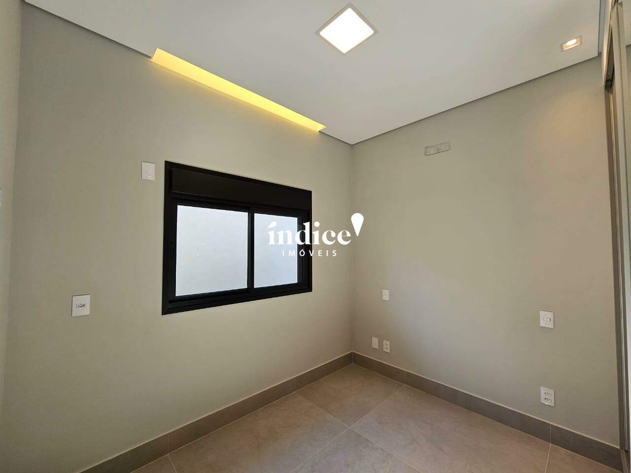 Casas Condomínio para à venda no Vila do Golf na cidade de Ribeirão Preto: 