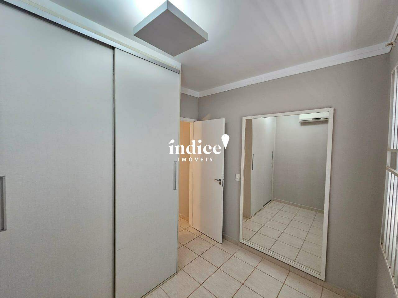Casas Condomínio para à venda no Vila do Golf na cidade de Ribeirão Preto: 