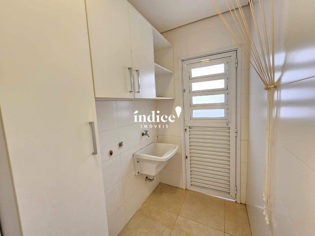 Casas Condomínio para à venda no Vila do Golf na cidade de Ribeirão Preto: 