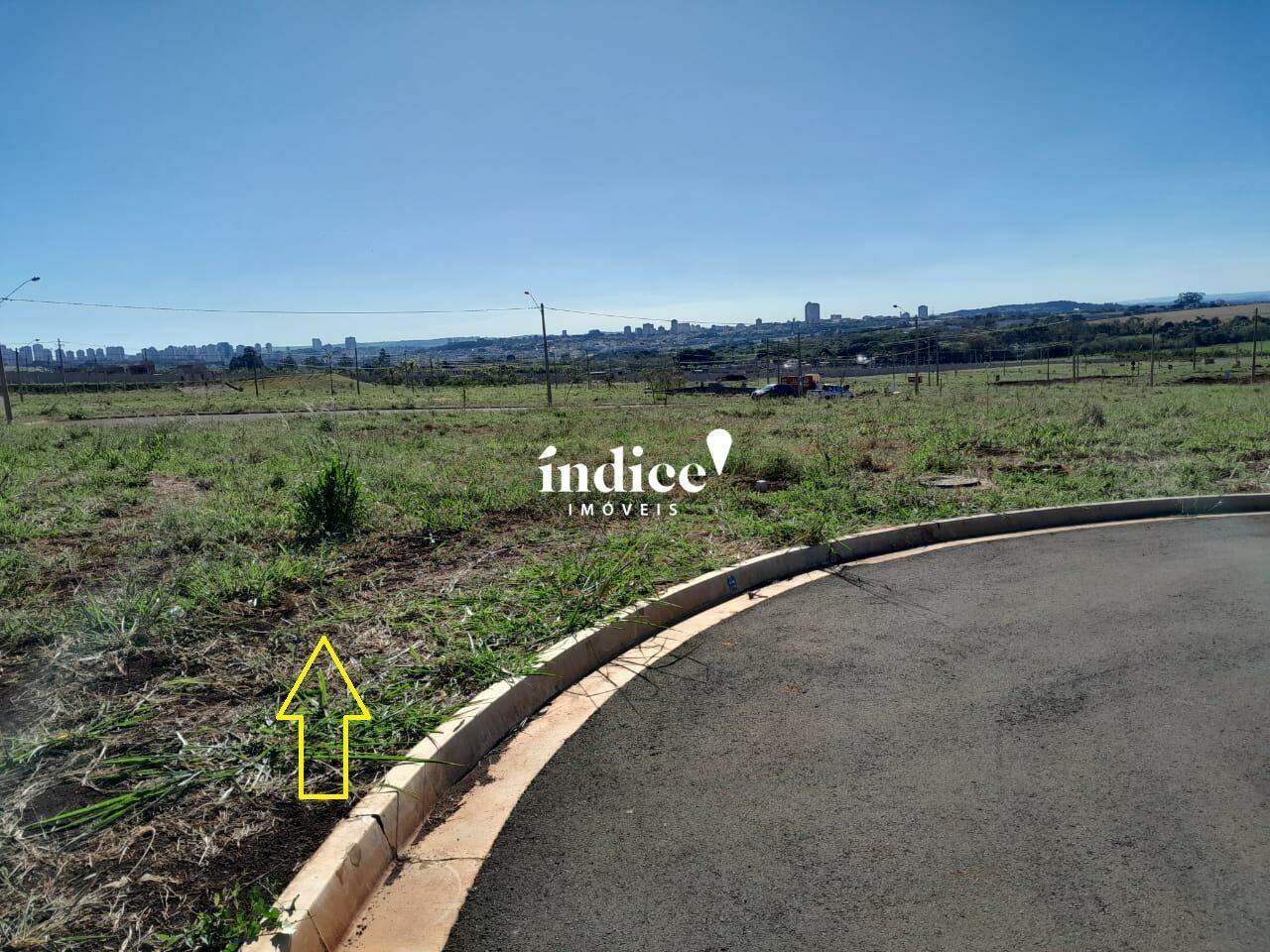 Terrenos Bairro para à venda no Recreio Anhangüera na cidade de Ribeirão Preto: 